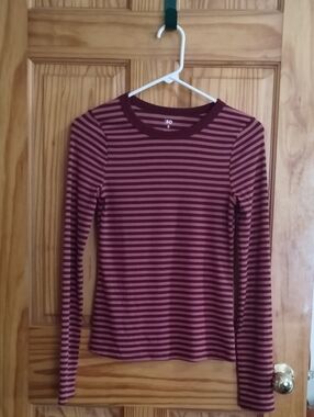 SO Women's Long-Sleeve Stripe Tee in Wine and Mauve